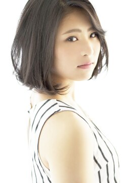 毛先にカールで柔らかさを♪